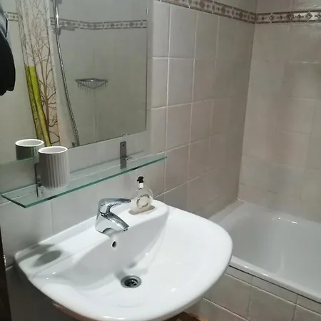 Apartment Precioso Triplex Con Jardin Y Wifi Puig Falco 1 *